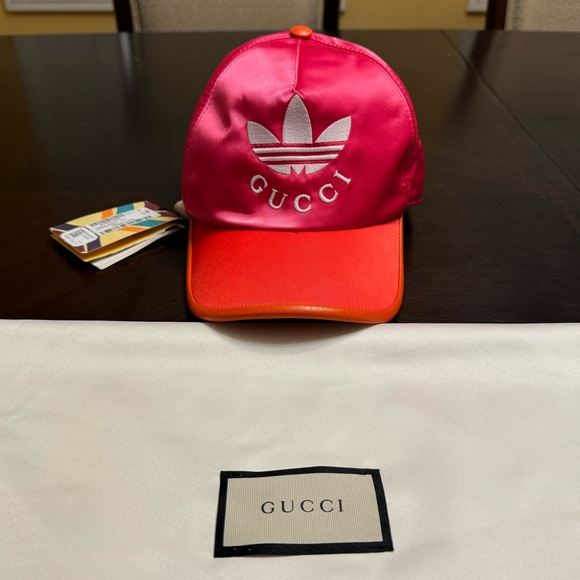 New Authentic Gucci Adidas Logo Pink Baseball Hat - Picture 1 of 15